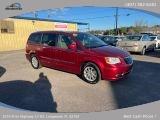 Chrysler Town & Country - Thumbnail 20