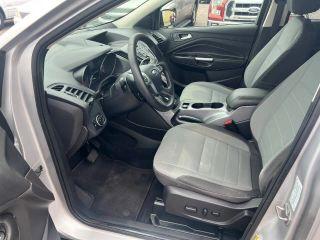 Ford Escape - Thumbnail 14