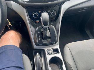 Ford Escape - Thumbnail 3