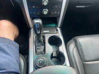 Ford Explorer - Thumbnail 17