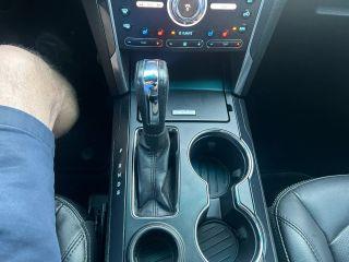 Ford Explorer - Thumbnail 18