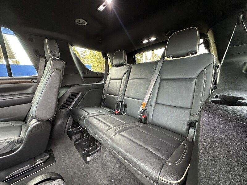 Chevrolet Tahoe - Thumbnail 17