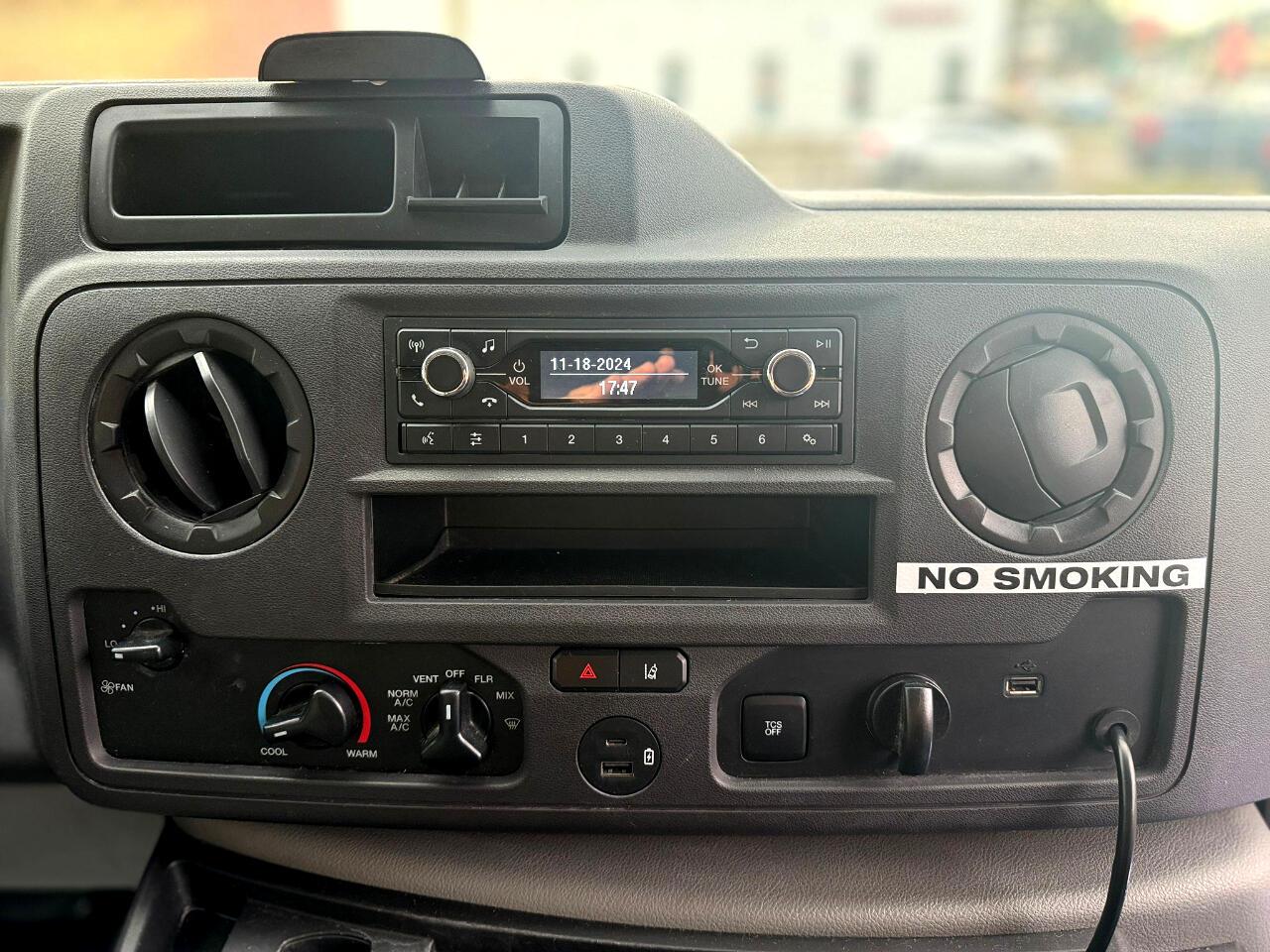 Ford E-Series Cutawayrefrigerated Truck - Thumbnail 15