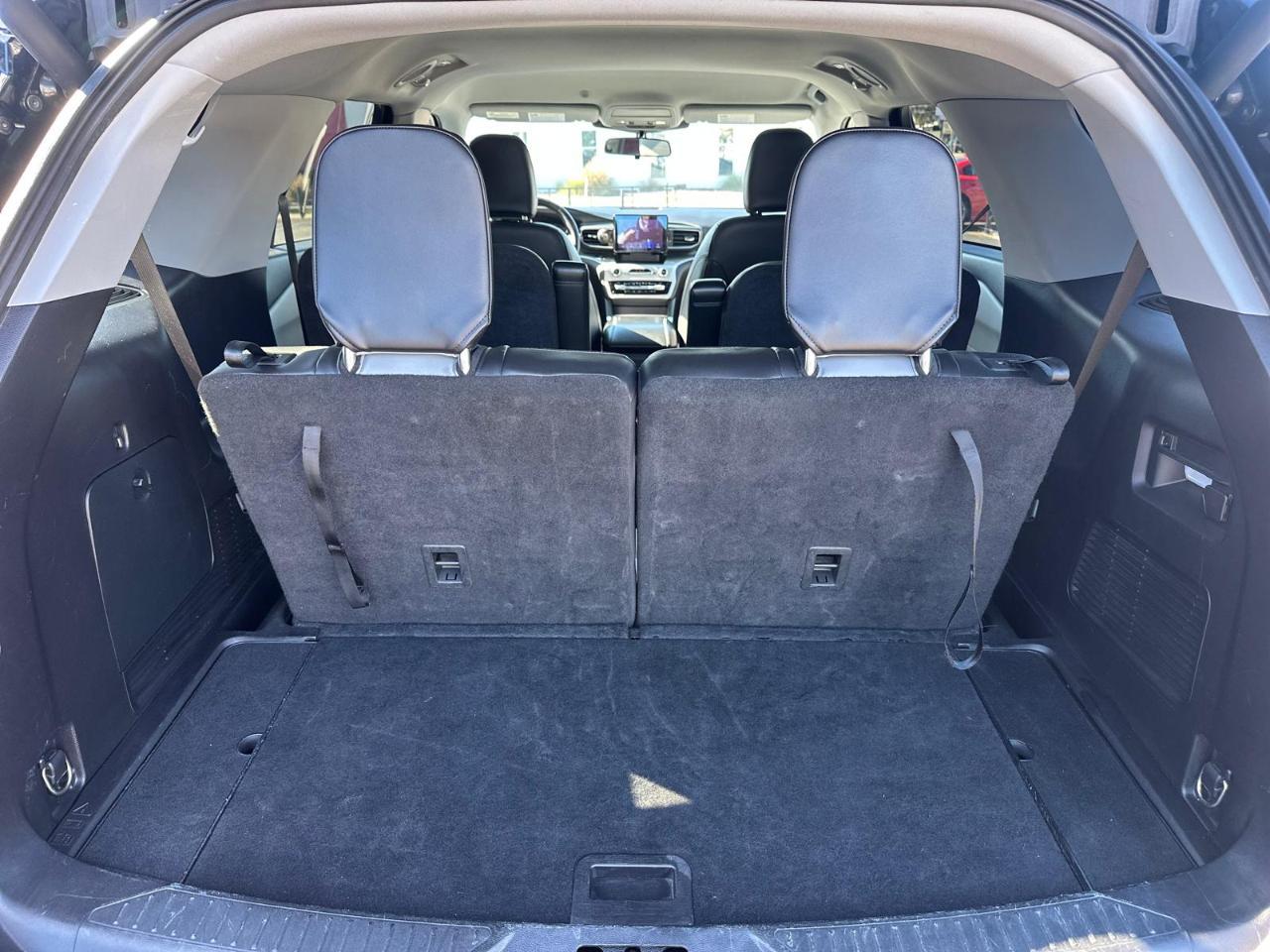 Ford Explorerxlt Awd - Thumbnail 9