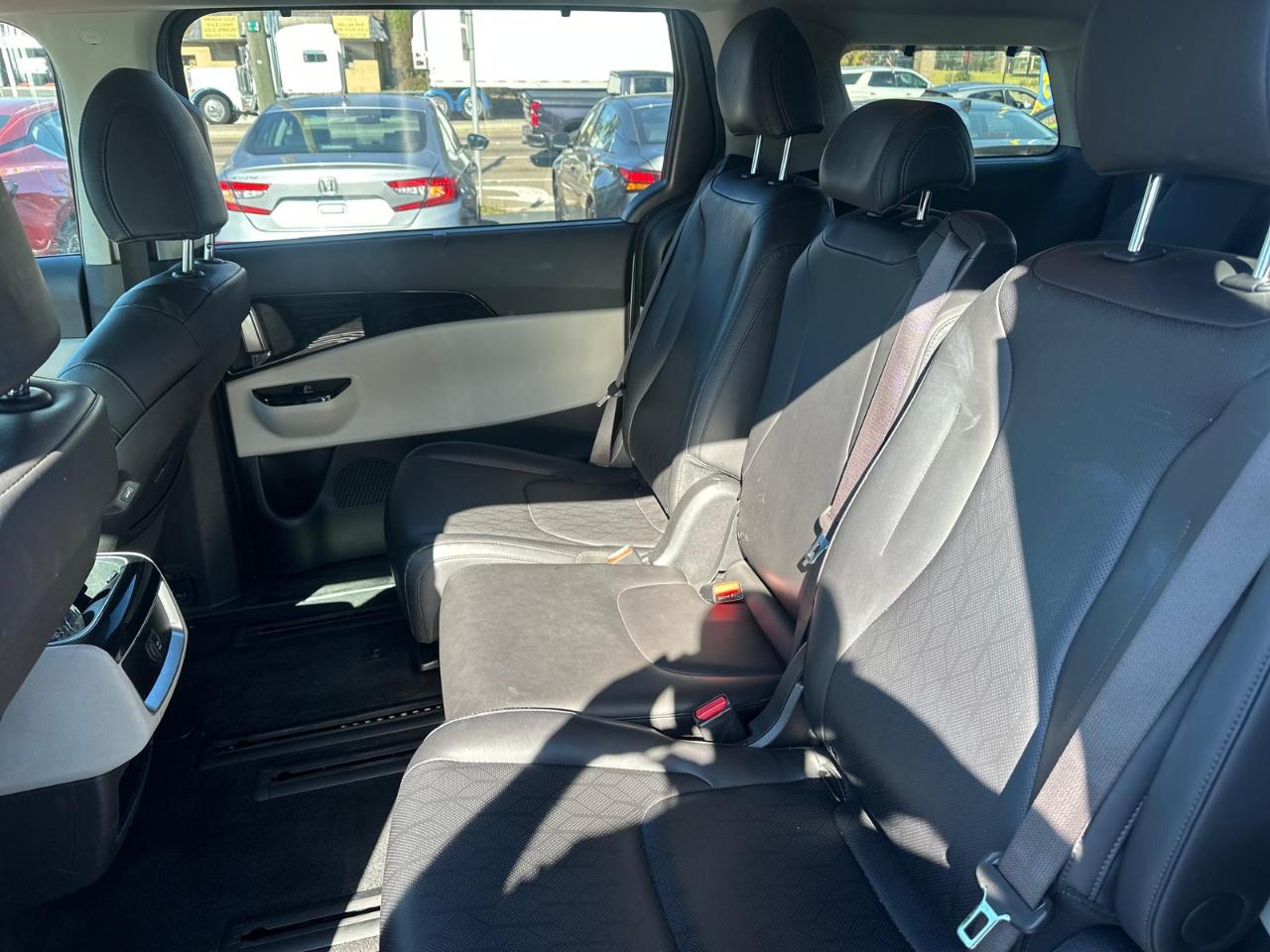 Kia Carnivalex - Thumbnail 16