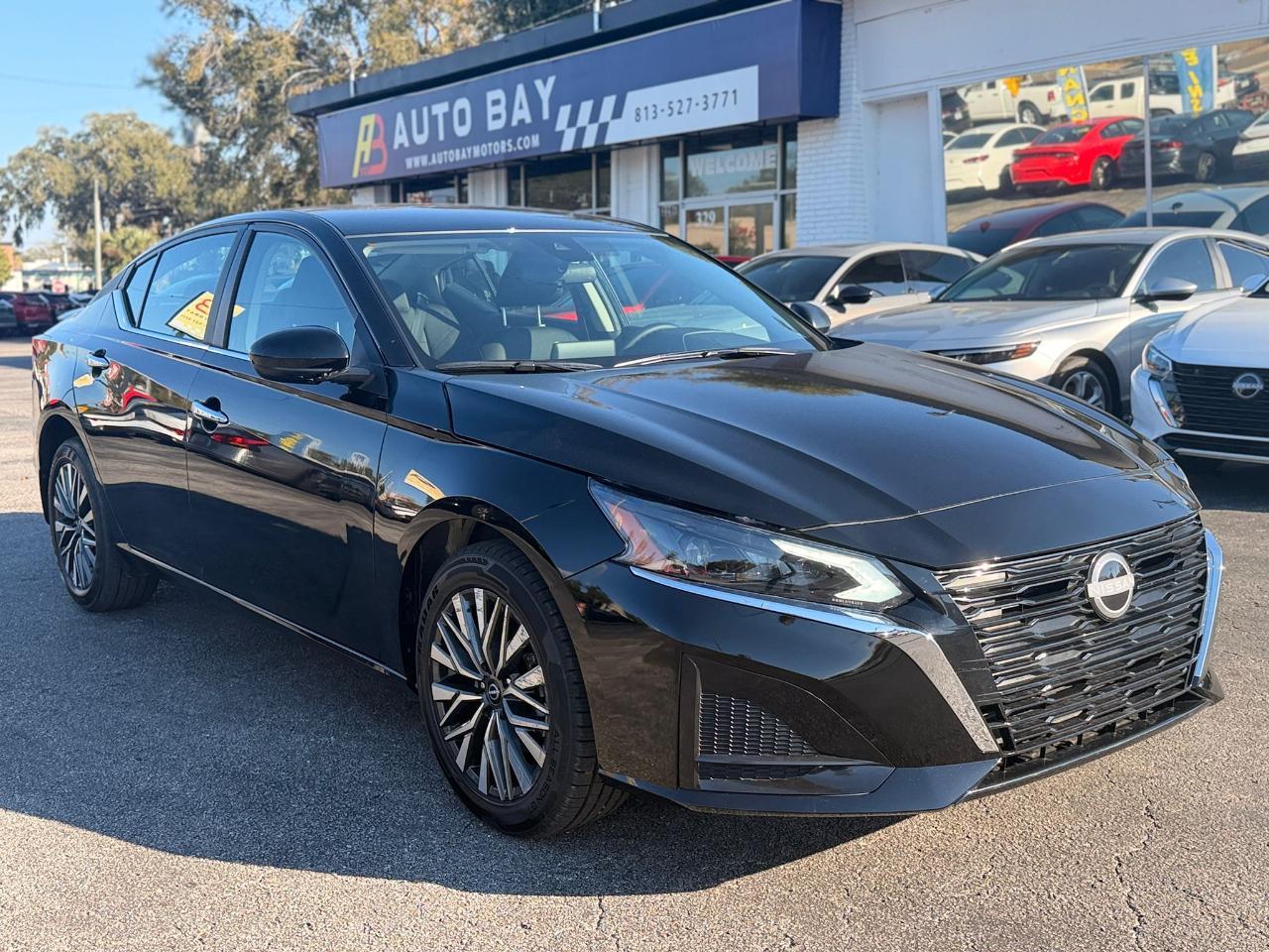 Nissan Altima2.5 Sv Awd - Thumbnail 4