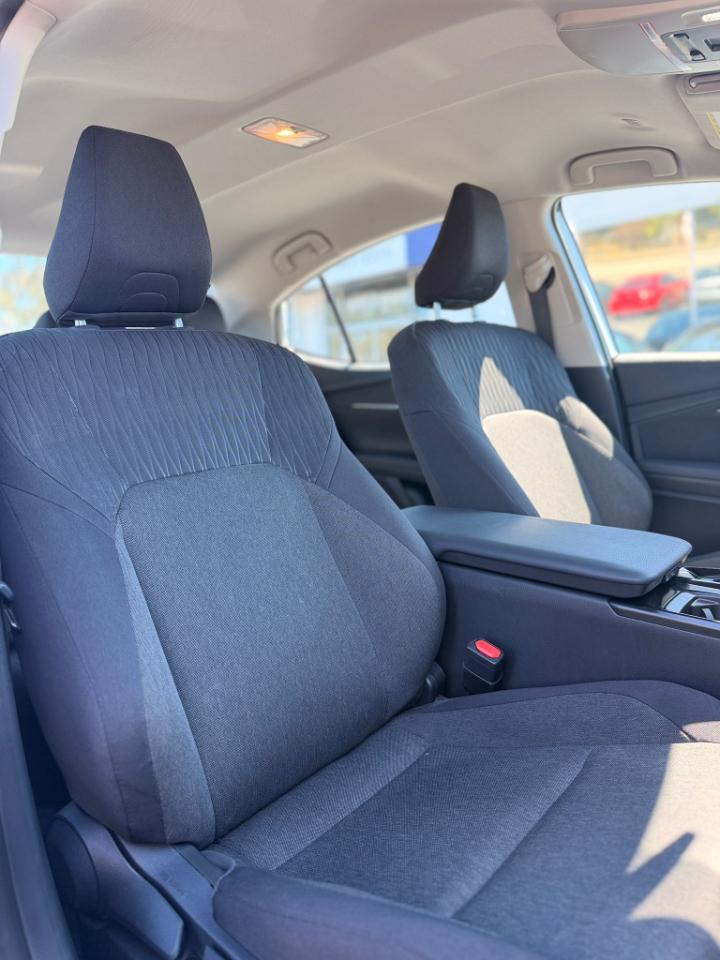 Toyota Camry Hybridle - Thumbnail 13