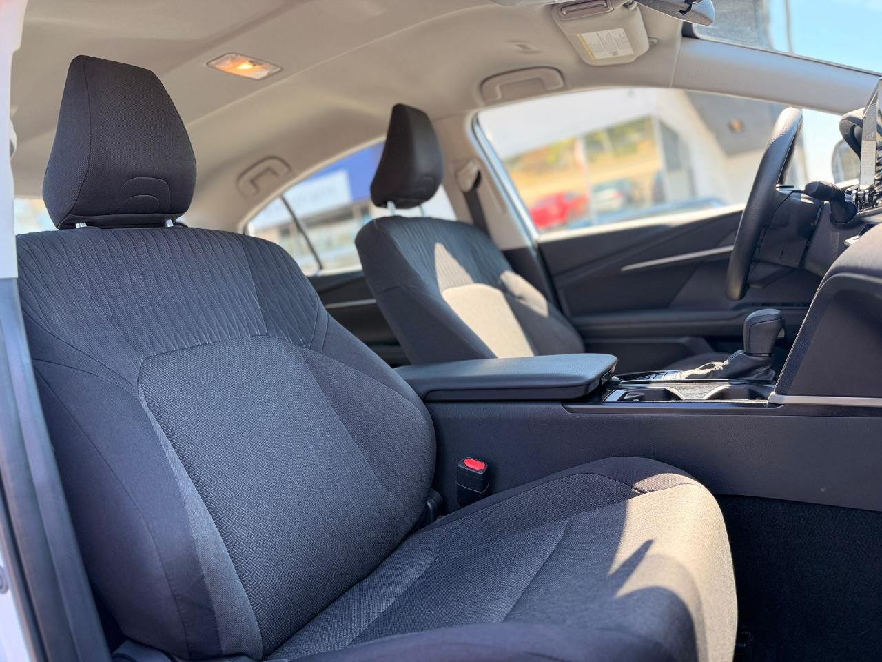 Toyota Camry Hybridle - Thumbnail 14