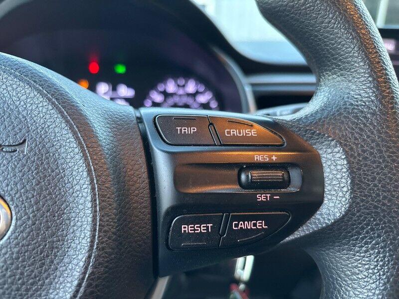 Kia Rio - Thumbnail 15