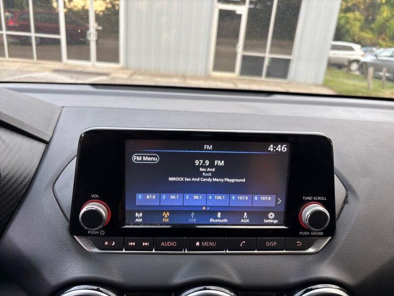 Nissan Sentra - Thumbnail 18