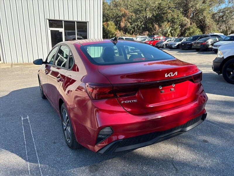 Kia Forte - Thumbnail 7