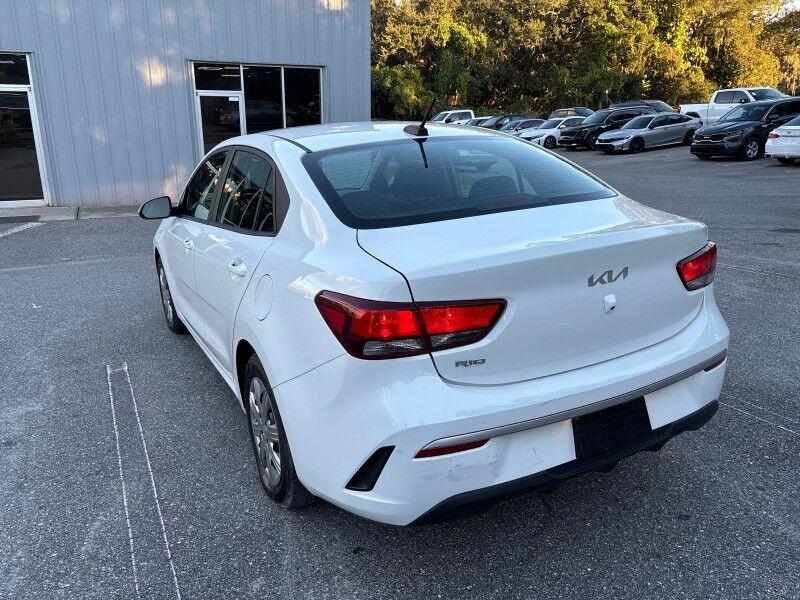 Kia Rio - Thumbnail 7