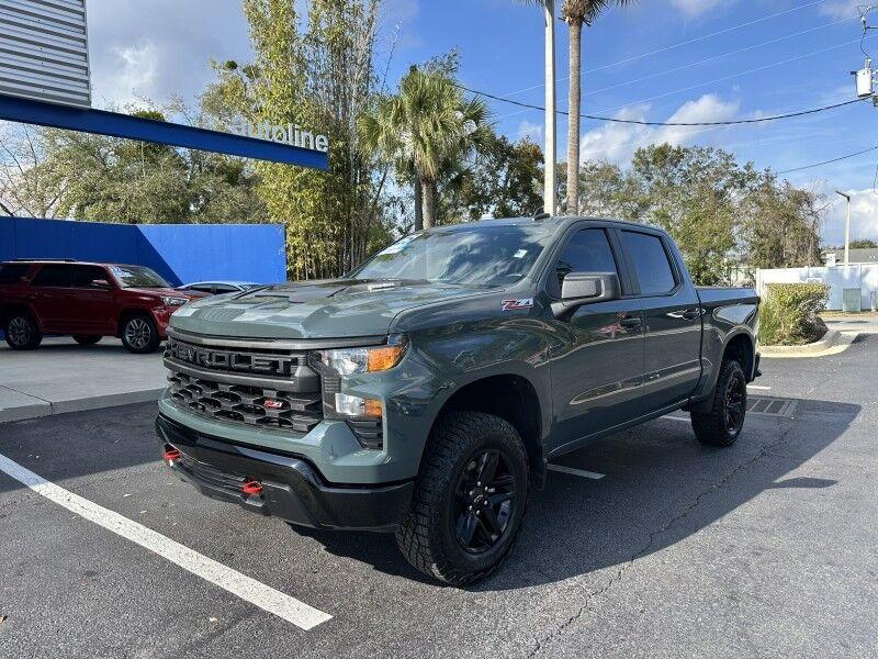 Chevrolet Silverado 1500 - View 1