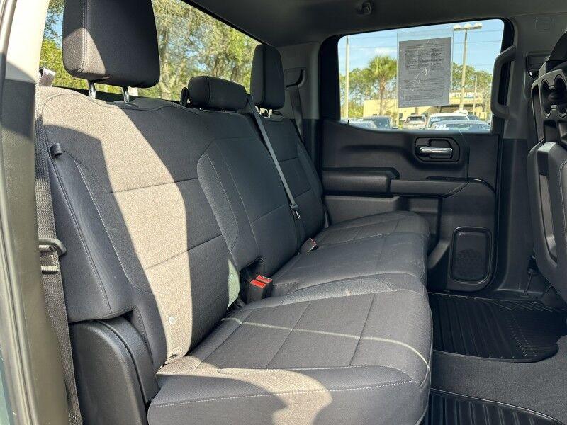 Chevrolet Silverado 1500 - Thumbnail 19