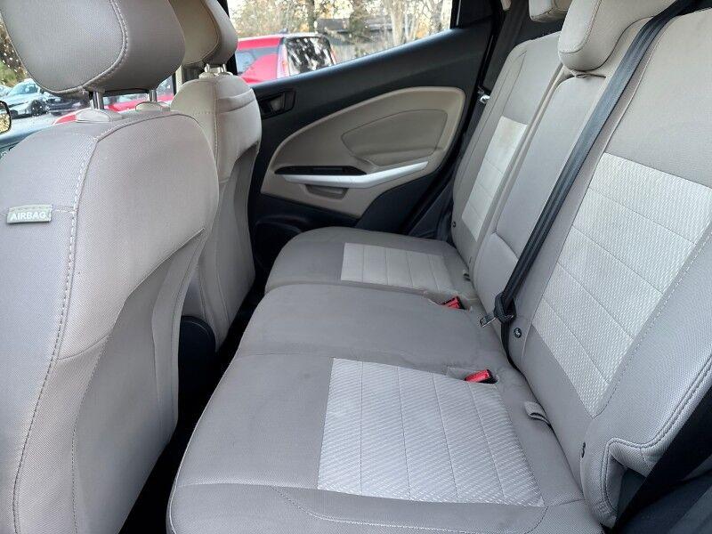 Ford EcoSport - Thumbnail 11