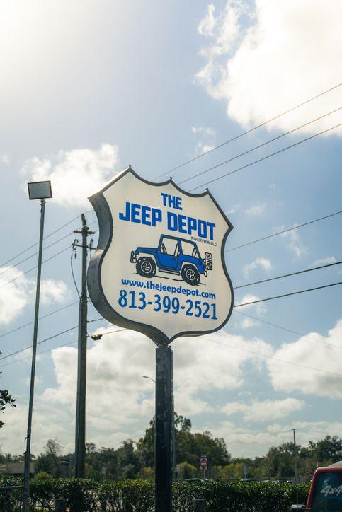 Jeep Wrangler Sahara | Riverview, Fl | The Jeep Depot - Thumbnail 2