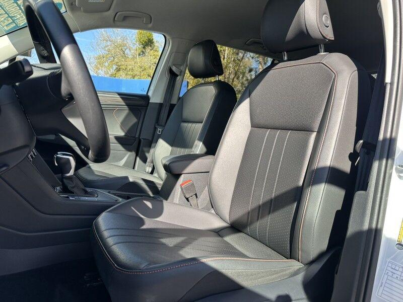 Volkswagen Tiguan - Thumbnail 13