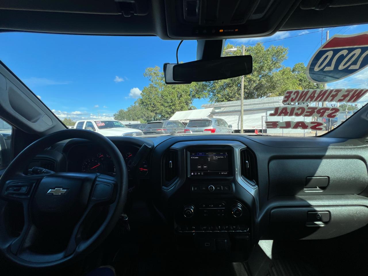 Chevrolet Silverado 1500 - Thumbnail 16