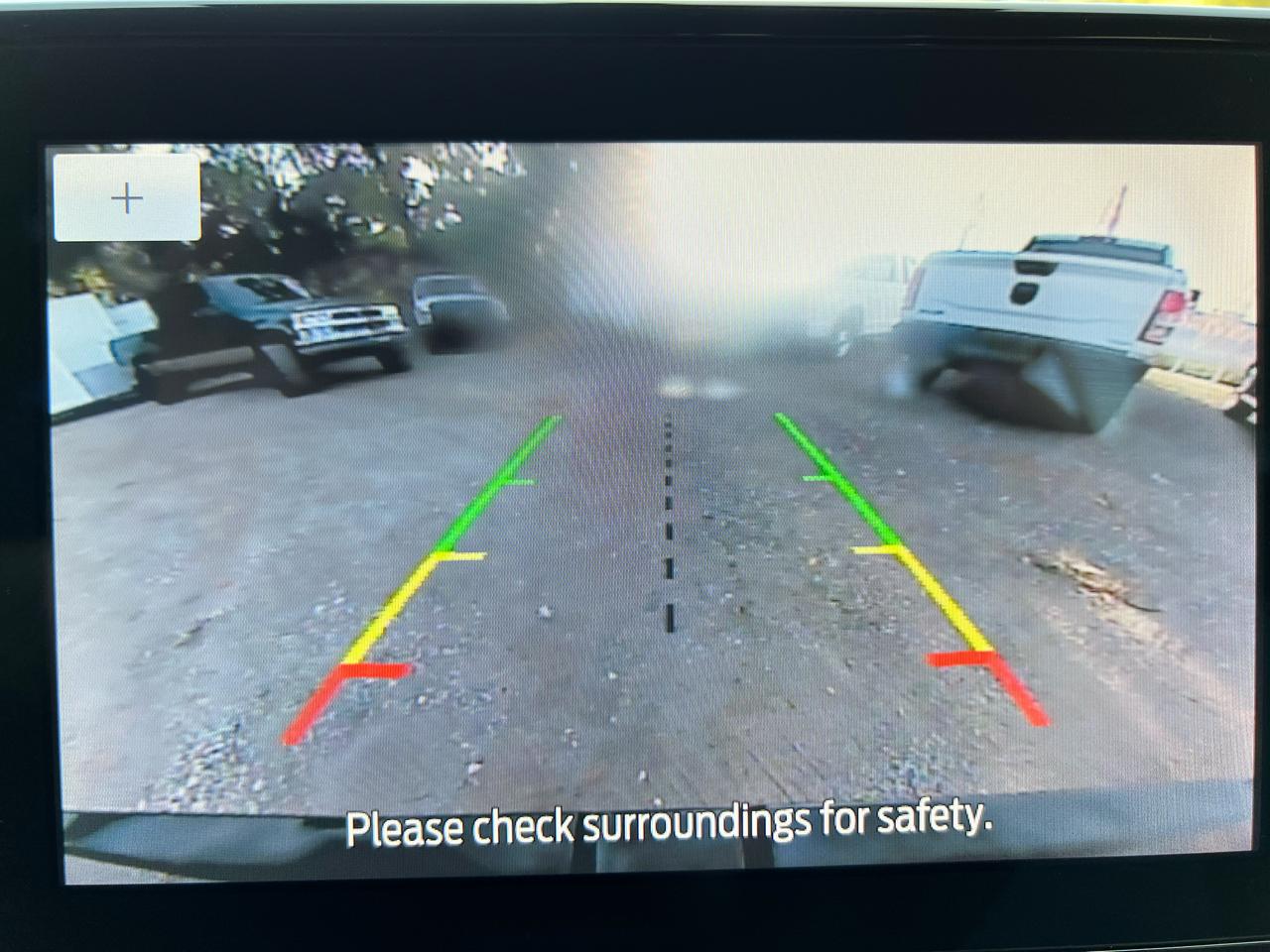 Ford Explorer - Thumbnail 18