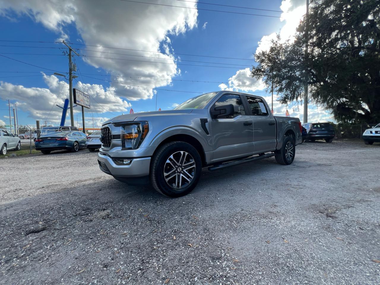 Ford F-150 - Thumbnail 2