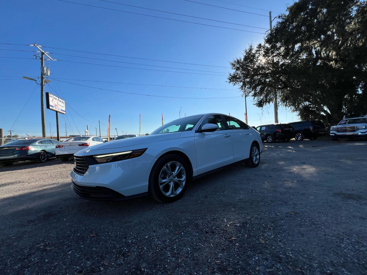 Honda Accord - Thumbnail 2