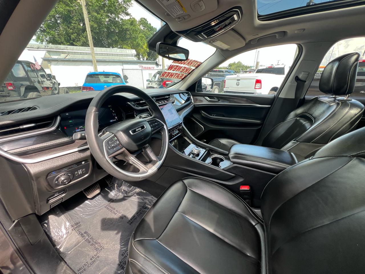 Jeep Grand Cherokee 4Xe - Thumbnail 14