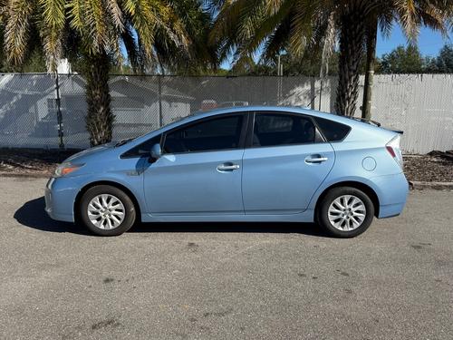 Toyota Prius Plug-In Hybrid Heated Seats Navigation Camera 202K Miles - Car For Sale - Tampa Hybrids Inc. - Thumbnail 5