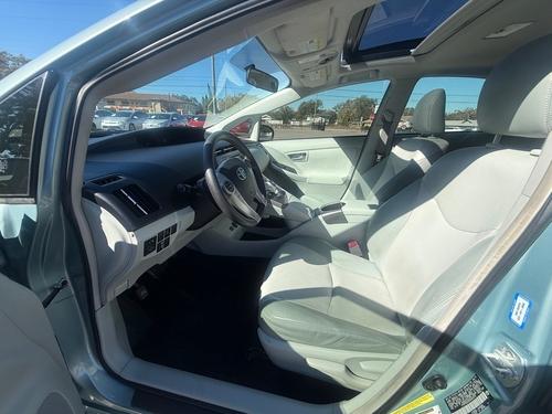 Toyota Prius Hybrid Three Solar Sunroof Pkg Leather Navigation 17 - Thumbnail 10
