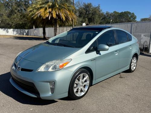 Toyota Prius Hybrid Three Solar Sunroof Pkg Leather Navigation 17 - View 1