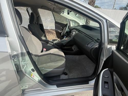 Toyota Prius Hybrid Three Navigation Camera Only 85K Miles - Car For Sale - Tampa Hybrids Inc. - Thumbnail 17