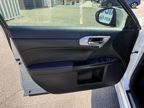 Lexus Ct200H Hybrid Premium Sunroof Leather Navigation Camera Power Heated Seats 141K Miles - Car For Sale - Thumbnail 9