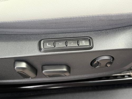 Volkswagen Id4 Pro S Rwd Leather Memory Panoramic Roof Carplay Camera 23K Miles Sold - Car For Sale - Tampa Hyb - Thumbnail 17