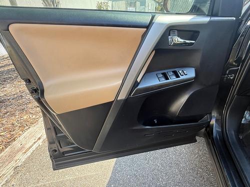 Toyota Rav4 Hybrid Xle Awd Sunroof Wireless Carplay Adaptive Cruise Lane Departure 89K Miles - Car For Sale - Thumbnail 9