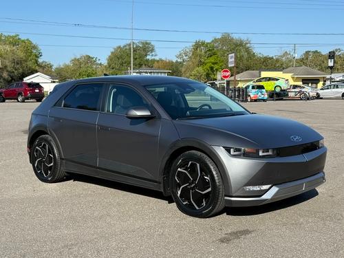 Hyundai Ioniq 5 Sel Rwd Adaptive Cruise 303 Mile Range Carplay Camera 32K Miles - Car For Sale - Tampa Hybri - Thumbnail 2