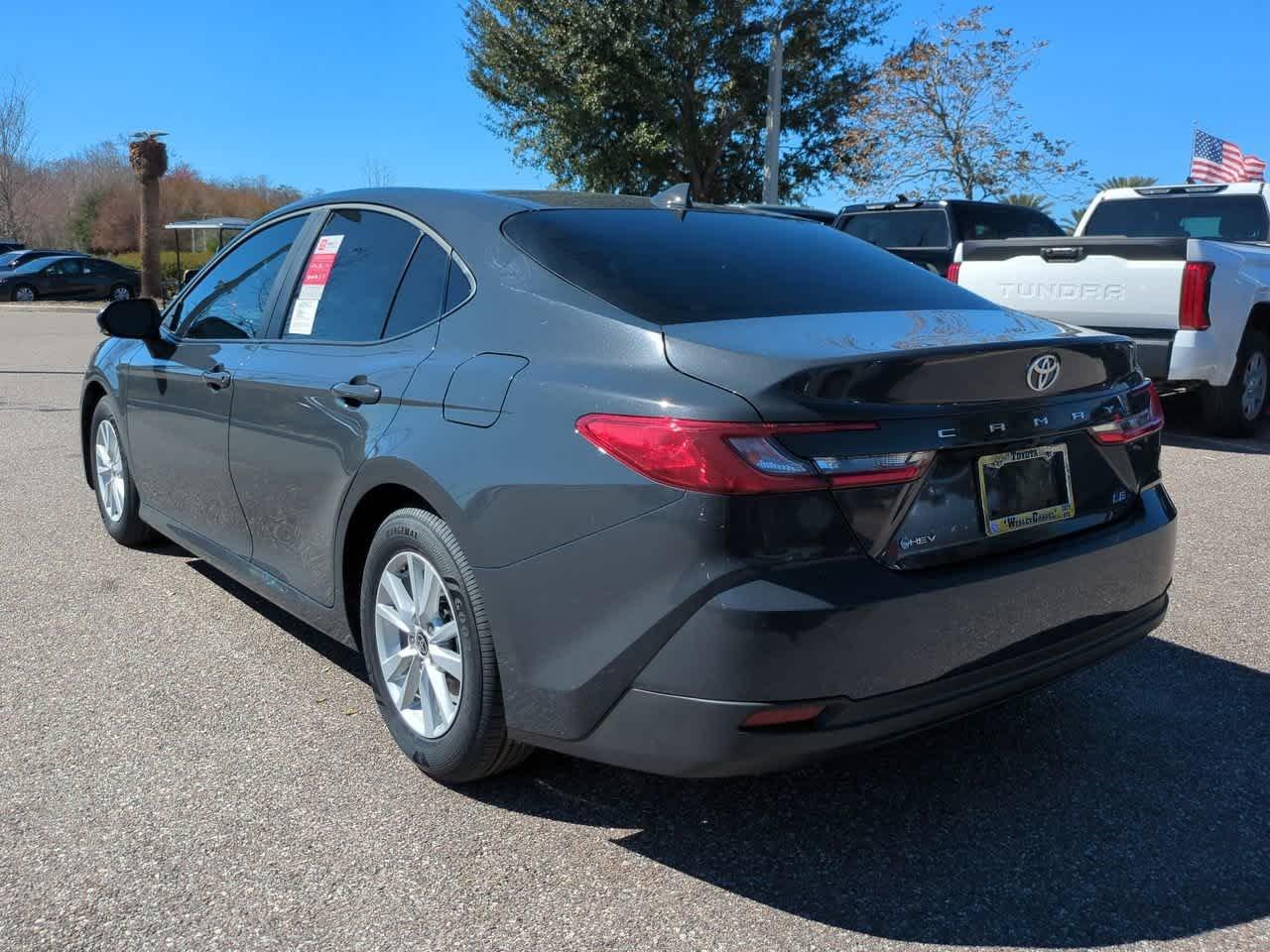 Toyota Camry Le - Thumbnail 5