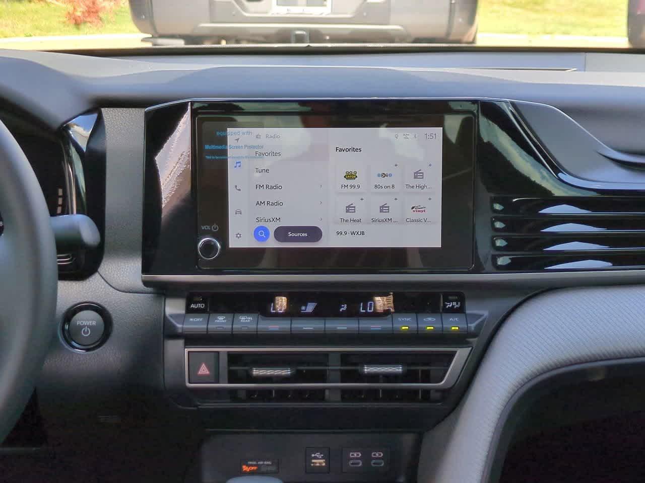 Toyota Camry Se - Thumbnail 18