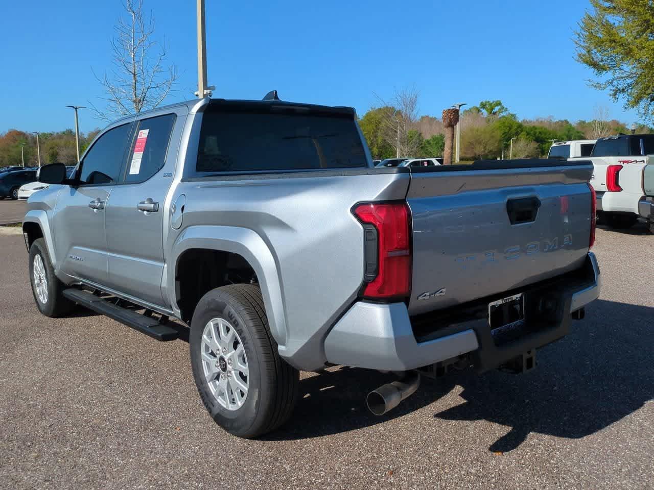 Toyota Tacoma Sr5 Double Cab 4-Wheel Drive - Thumbnail 5