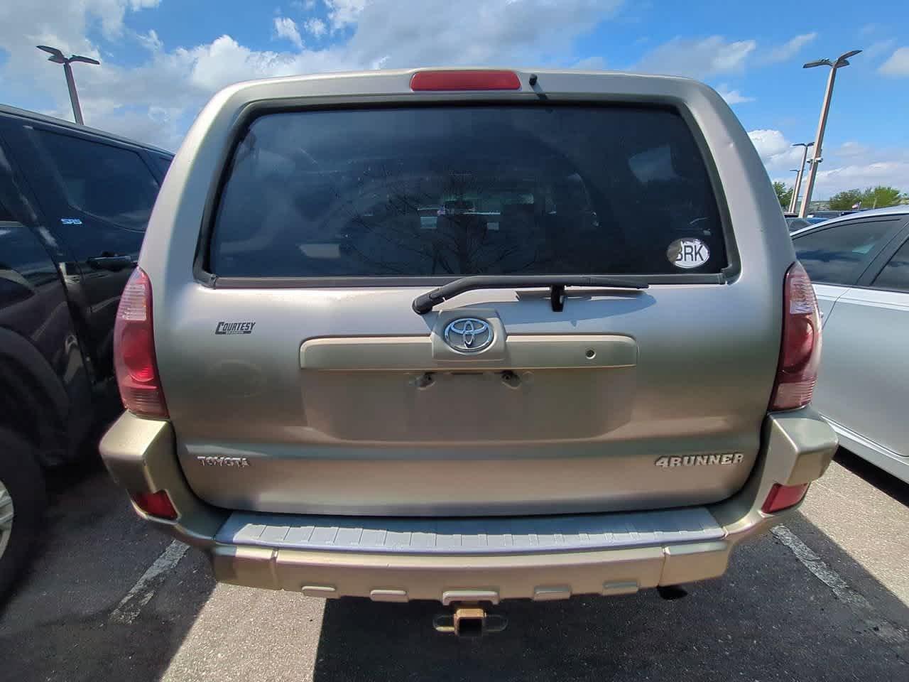 Toyota 4Runner Sr5 Rwd - Thumbnail 5