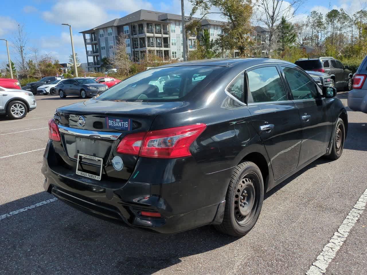 Nissan Sentra S Fwd - Thumbnail 6