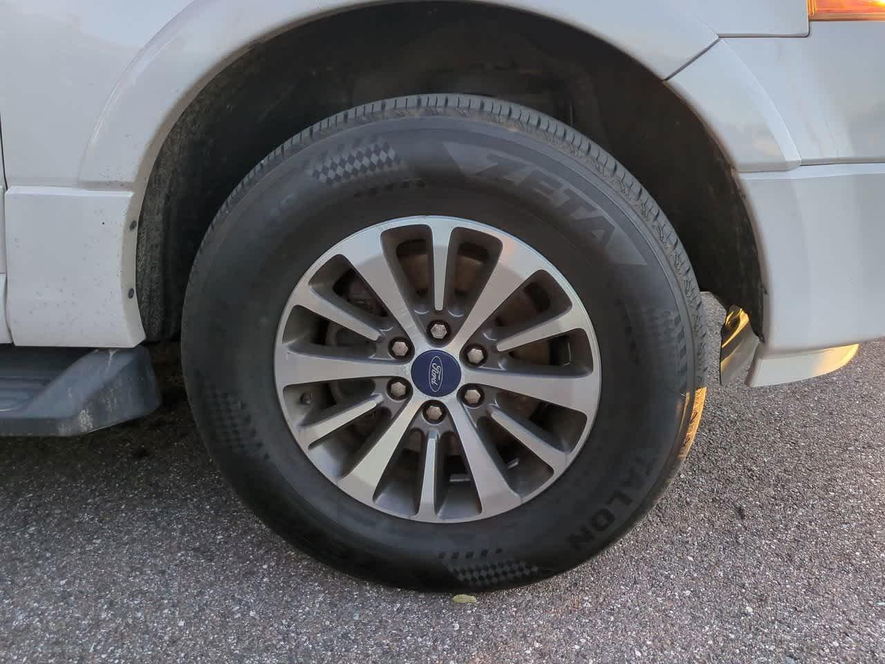 Ford Expedition El Xlt 4Wd - Thumbnail 8