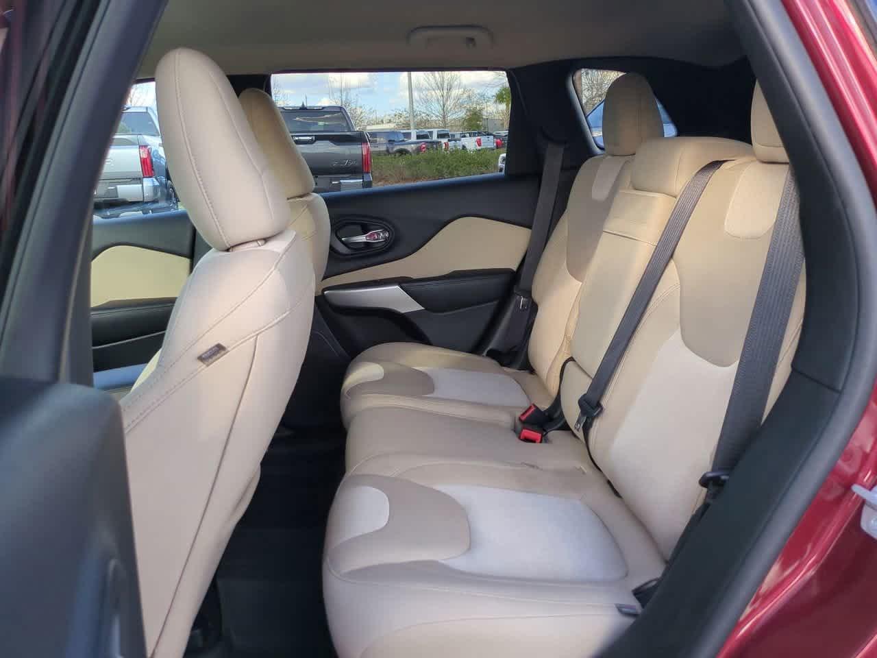 Jeep Cherokee Latitude Tech Connect Fwd - Thumbnail 14