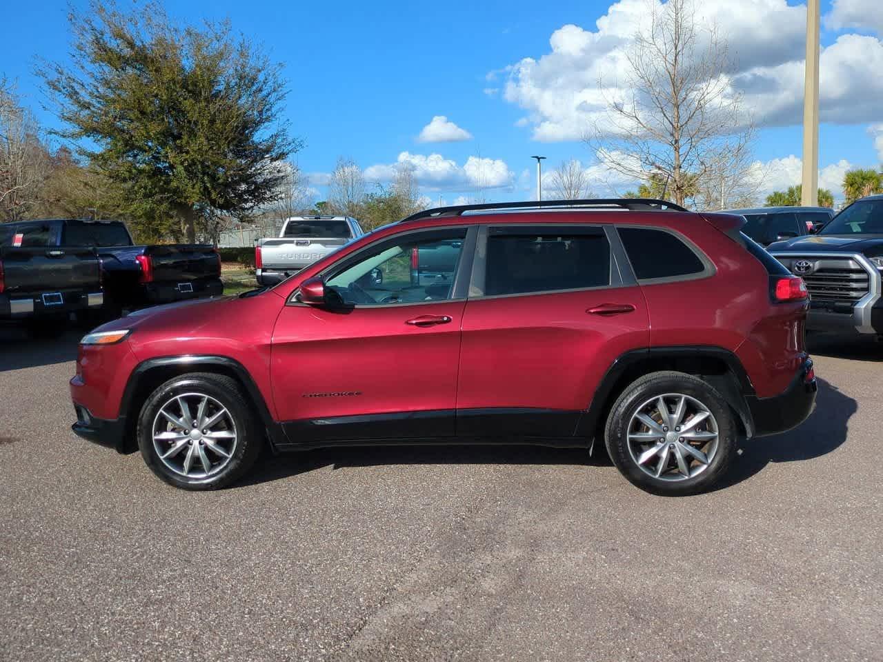 Jeep Cherokee Latitude Tech Connect Fwd - Thumbnail 4