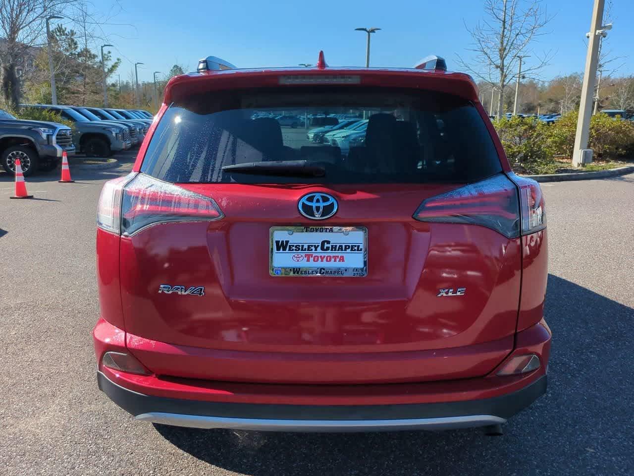 Toyota Rav4 Xle Fwd - Thumbnail 6