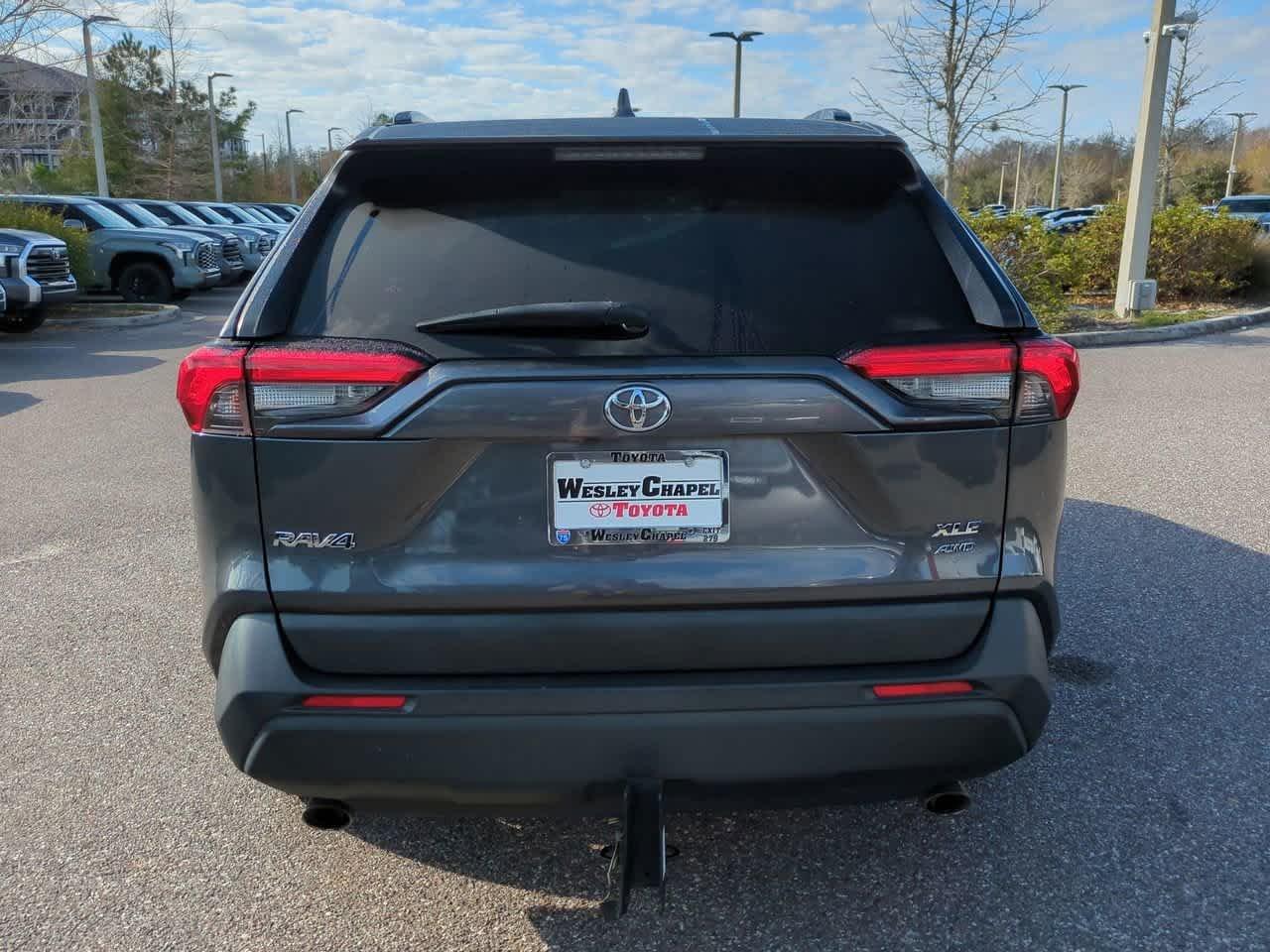 Toyota Rav4 Xle Awd - Thumbnail 6