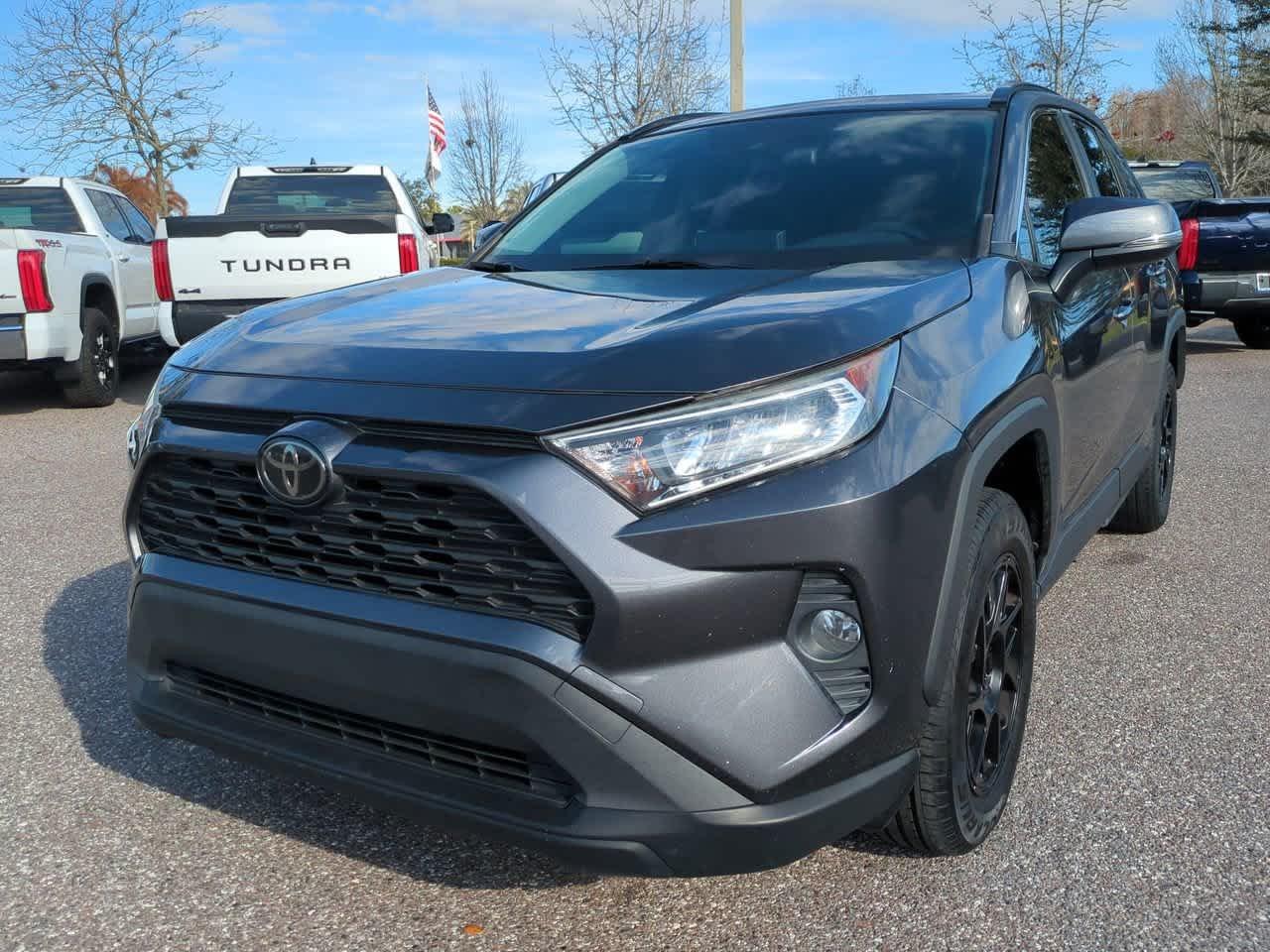 Toyota Rav4 Xle Awd - Thumbnail 3