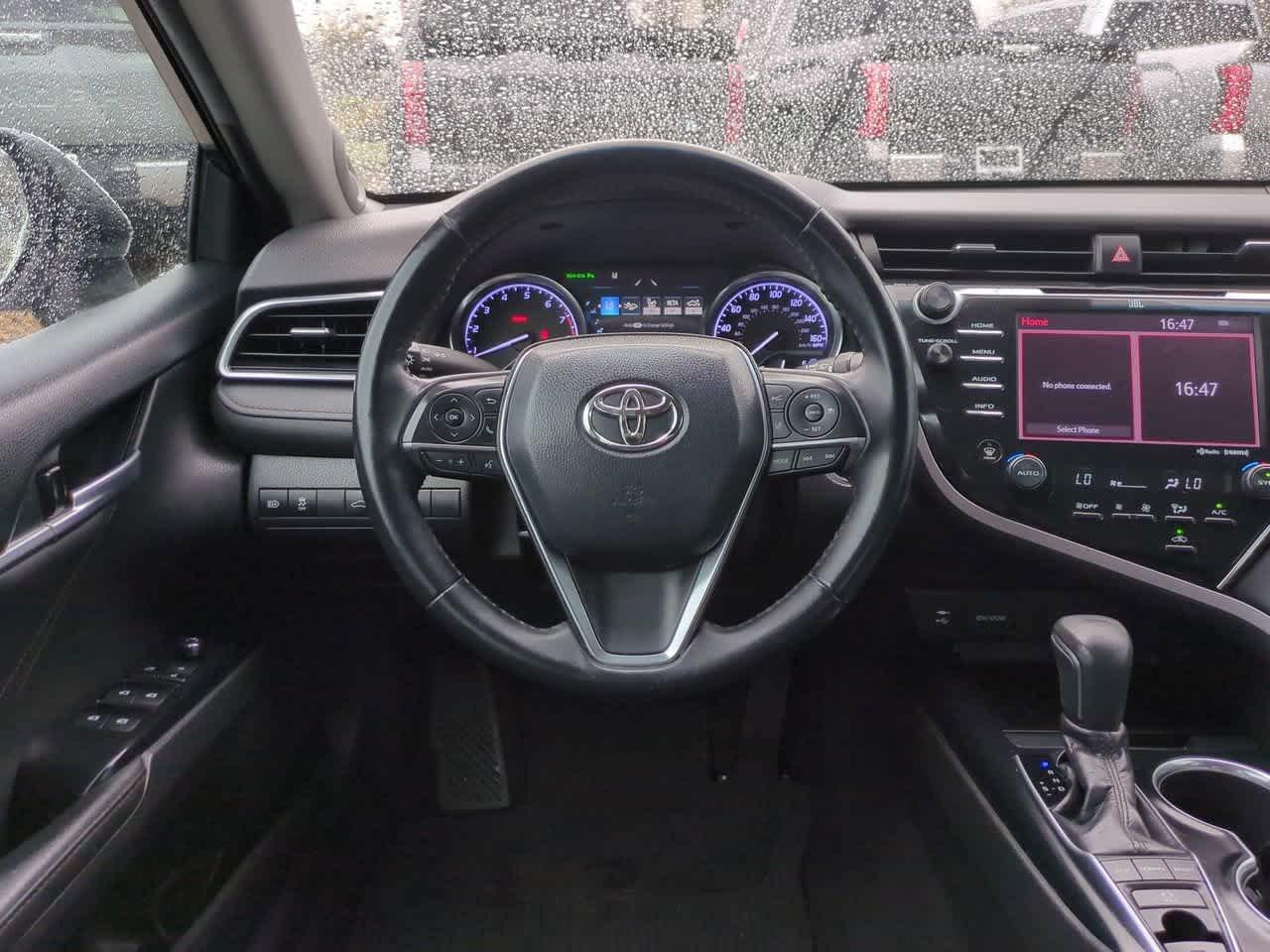 Toyota Camry Xle V6 Fwd - Thumbnail 16