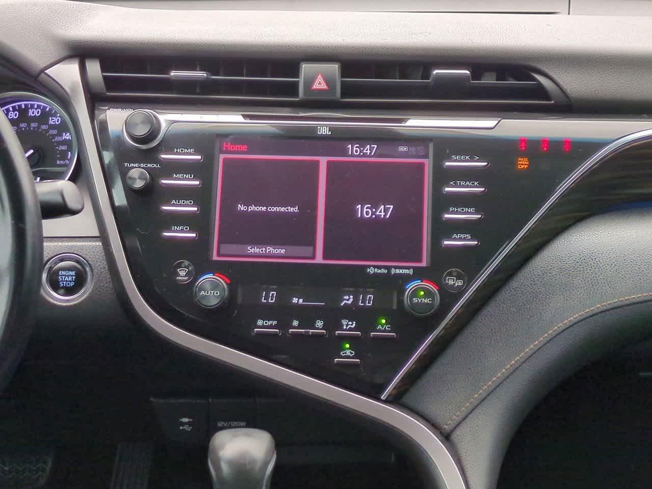 Toyota Camry Xle V6 Fwd - Thumbnail 18