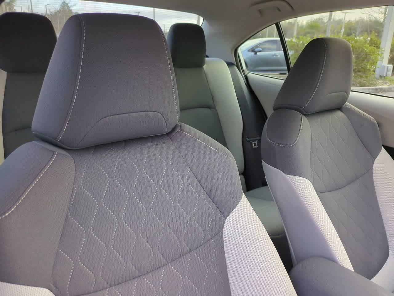 Toyota Corolla Le Fwd 4Dr Car - Thumbnail 8