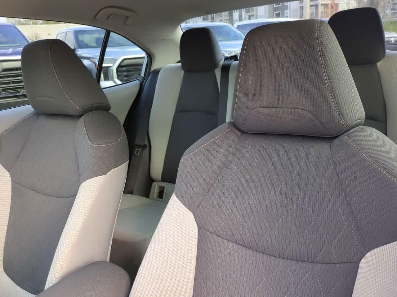 Toyota Corolla Le Fwd 4Dr Car - Thumbnail 9