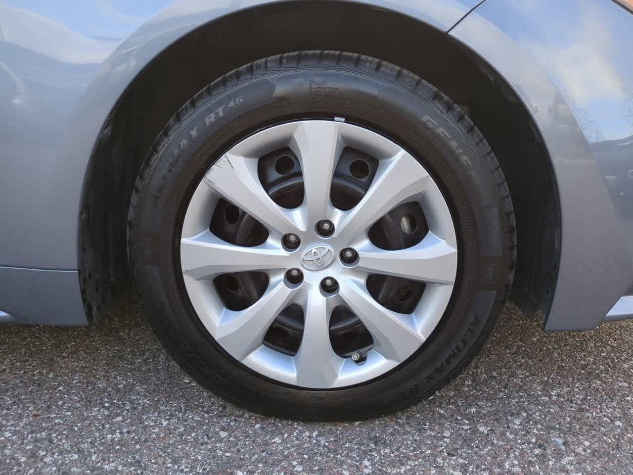 Toyota Corolla Le Fwd 4Dr Car - Thumbnail 12